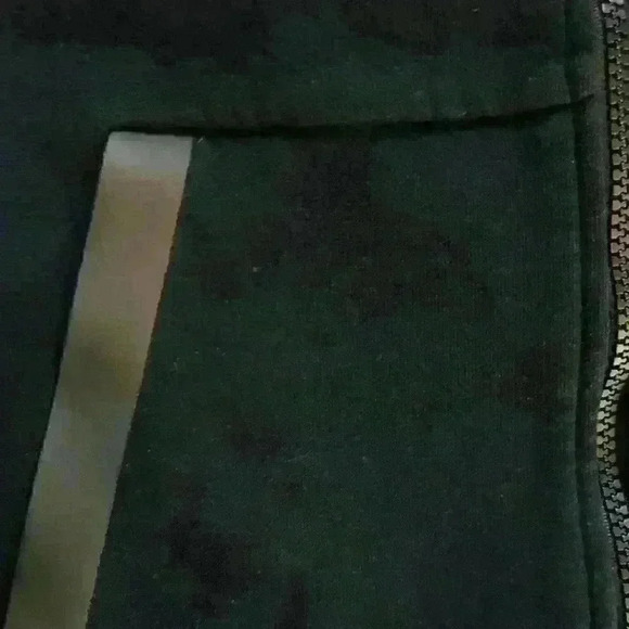 Nike jacket - Picture 3 of 5